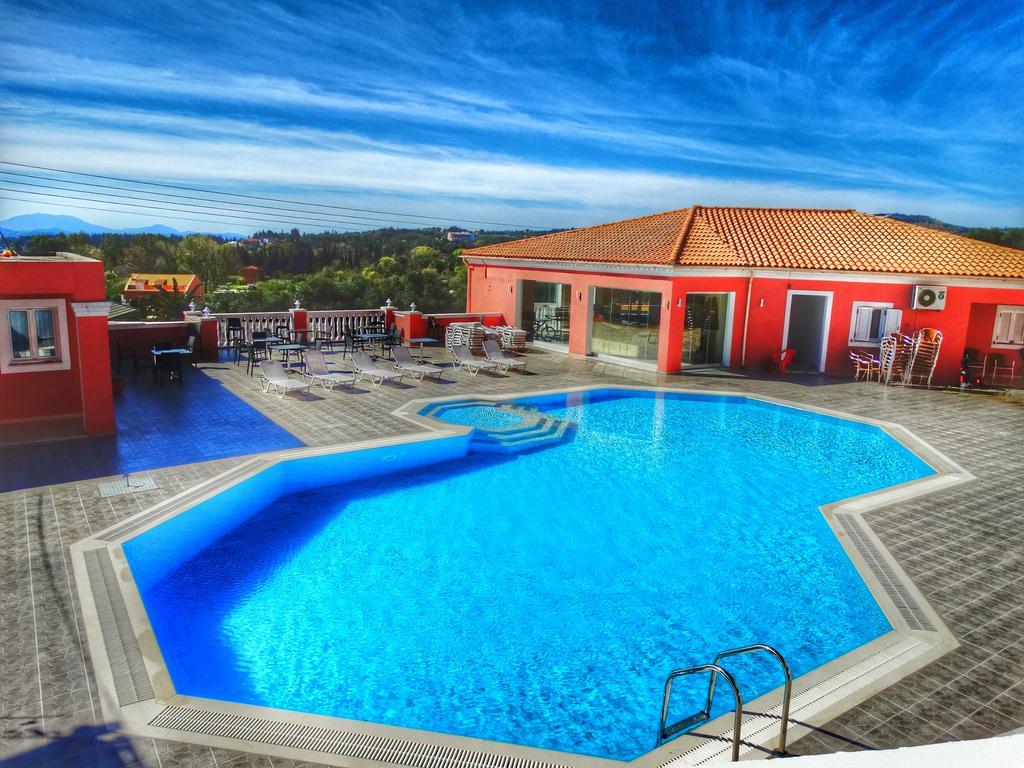Paradiso Hotel Sea View And Pool Suites Ipsos Corfu Szoba fotó