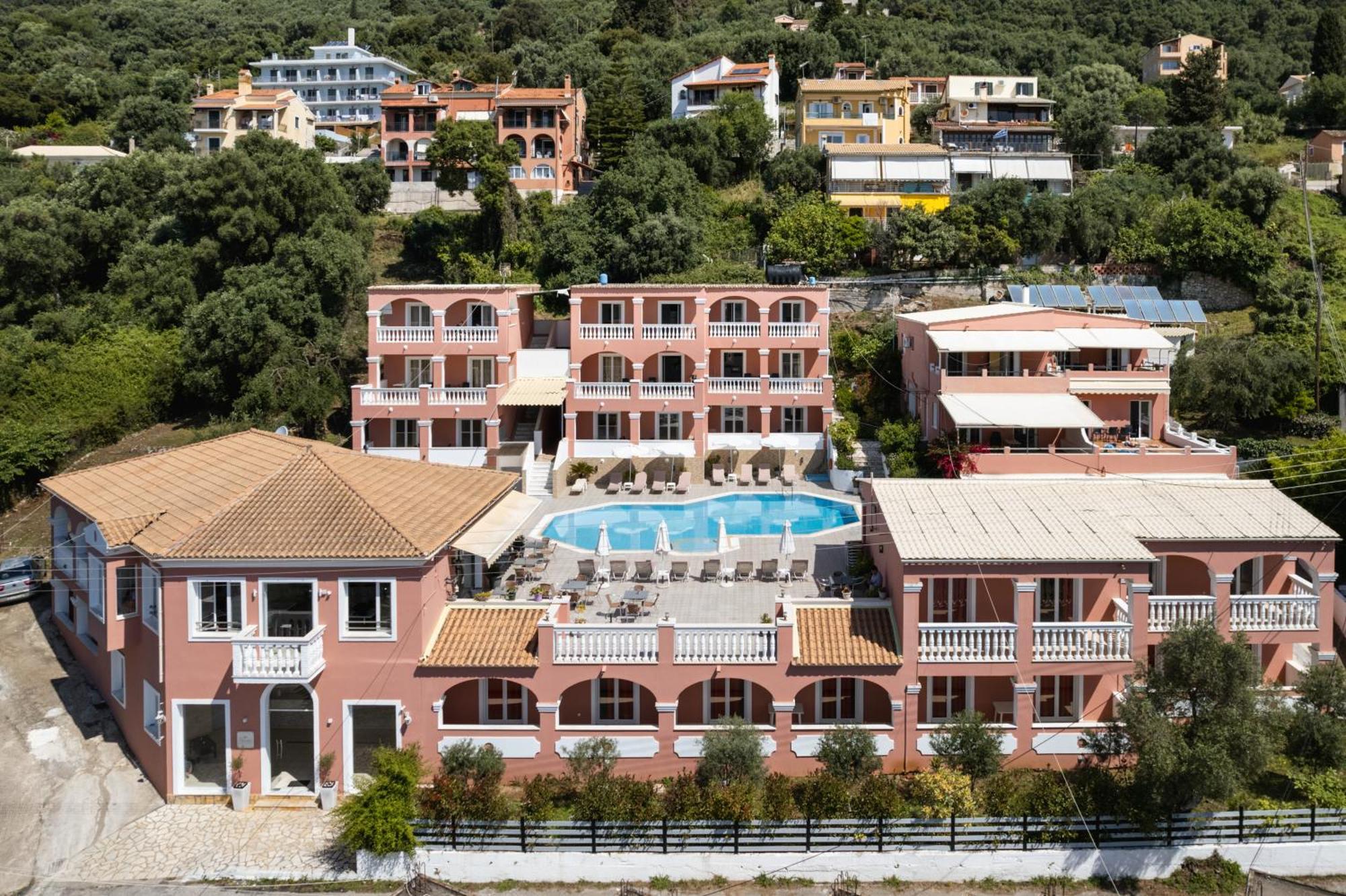 Paradiso Hotel Sea View And Pool Suites Ipsos Corfu Kültér fotó